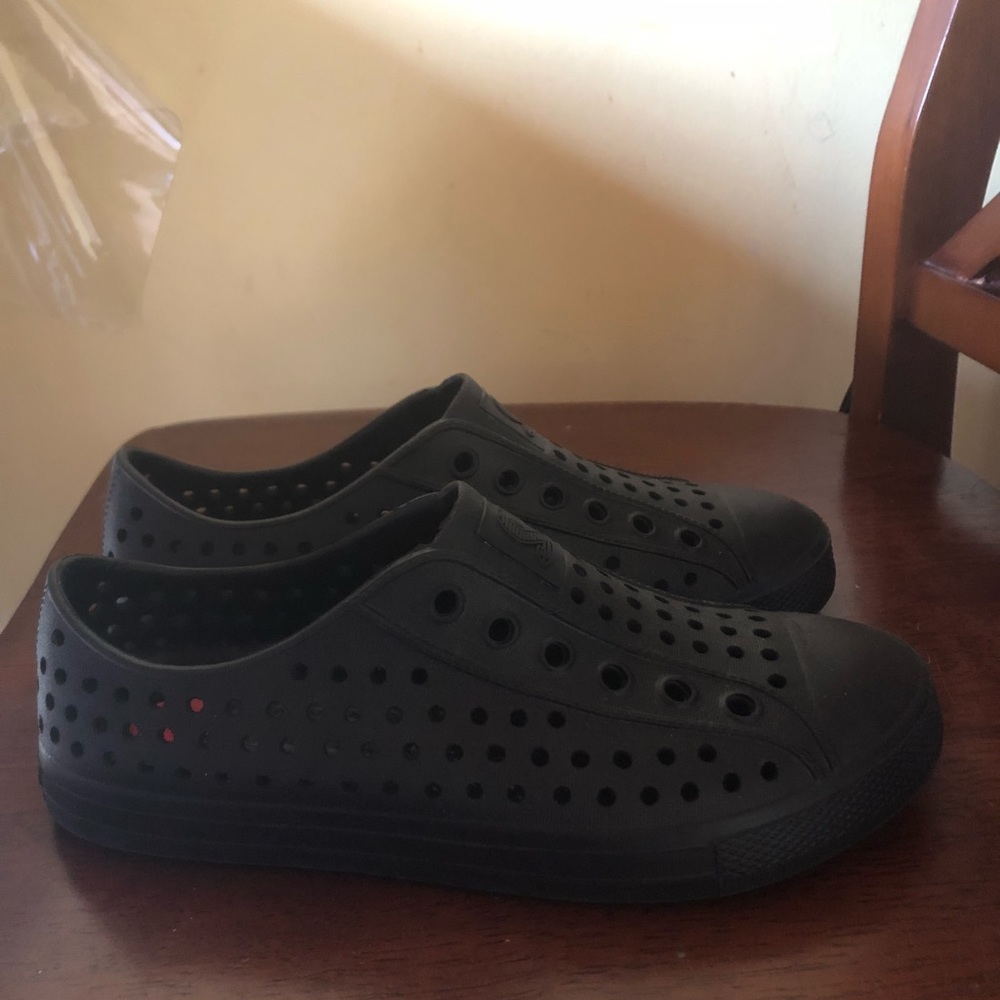 Sketchers girls rubber / water shoes